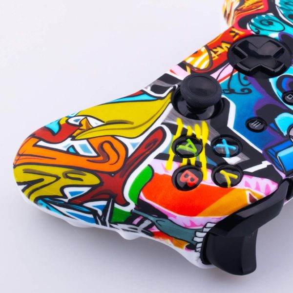 9CDeer 1 Piece of SiliconeTransfer Print Protective Cover Skin + 6 Thumb Grips for Xbox One/S/X Controller Cartoon Paints - Image 4