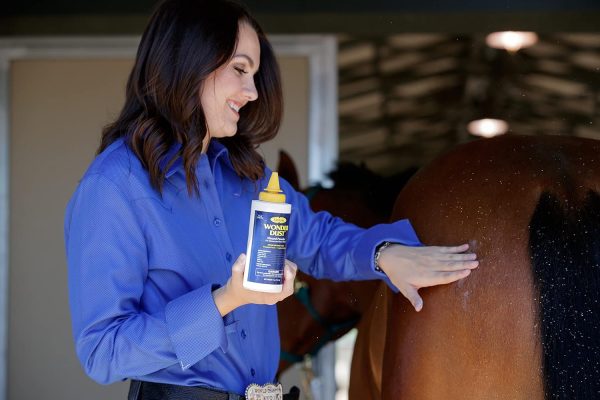 Farnam Wonder Dust Wound Powder for Horses and Show Stock, 4 Ounces - Image 5