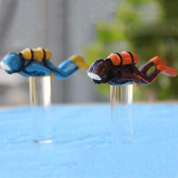 Blue Miniature Divers Figurines, Cute Lifelike Resin Divers Treasure Box Ornament Aquarium Decoration Micro Landscape DIY Accessories Fish and Aquatic Pets(Diver) - Image 5