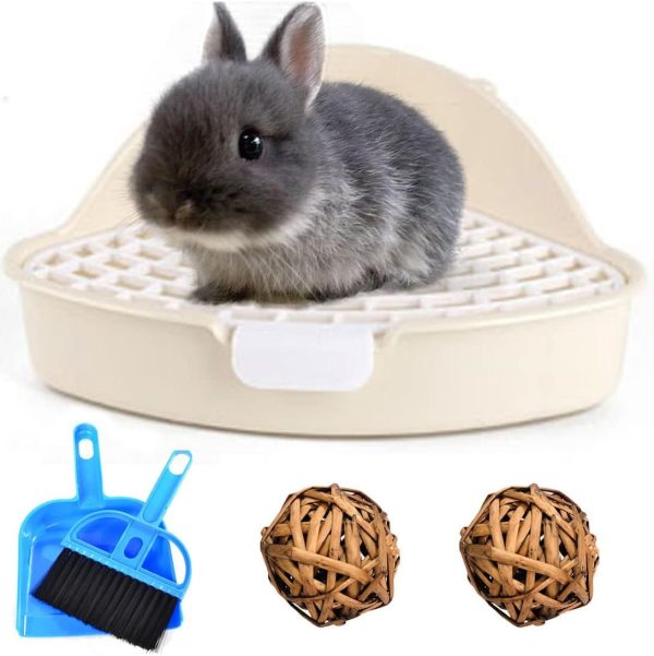 Hamiledyi Triangle Potty Trainer Corner Bunny Toilet Plastic Pet Pan Guinea Pig Litter Bedding Box for Baby Rabbit Guinea Pig Hamster Chinchillas Ferret Small Animals(White)