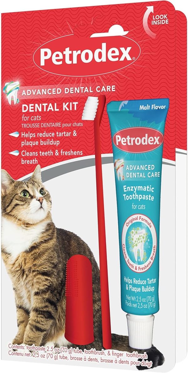 Petrodex Dental Care Kit for Cats, Cat Toothbrush and Toothpaste, Cleans Teeth and Fights Bad Breath, Reduces Plaque Tartar Formation, Malt Flavor, 2.5oz Toothpaste + Toothbrush