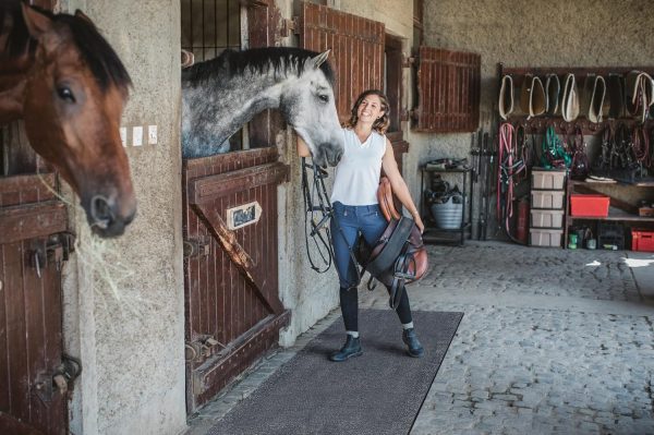 MSI Heavy Duty Horse Stall Mats - Stable Mats, Durable 3/4 in. Thick Rubber Flooring - Solid Black - 3.5' x 6' Mat for Stables, and More - 42 in. x 72 in. Stall Mat - Image 9