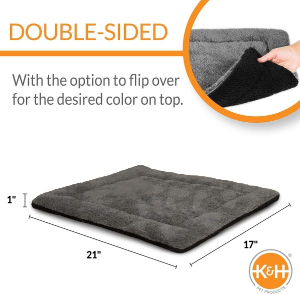 K&H PET PRODUCTS Self-Warming Cat Bed Pad, Self-Heating Thermal Cat and Dog Bed Mat, Cat Warmer Mat for Feral and Indoor Cats, Gray/ Black 21 X 17 Inches - Image 3