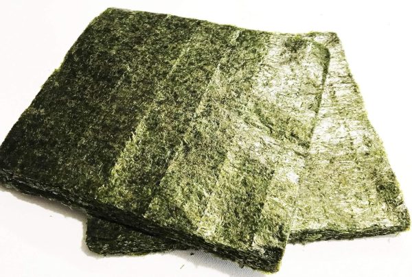 Bulk Green Seaweed for Fish - Extra Large Sheets (5.10 Oz Approx.) - Stays Intact Longer - Image 2