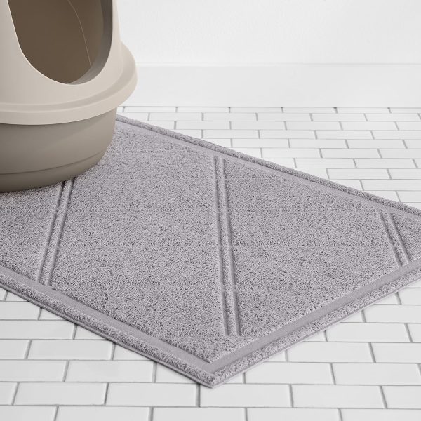 Amazon Basics Less-Mess Cat Litter Box Mat, Unscented, 24" x 35", Grey - Image 5